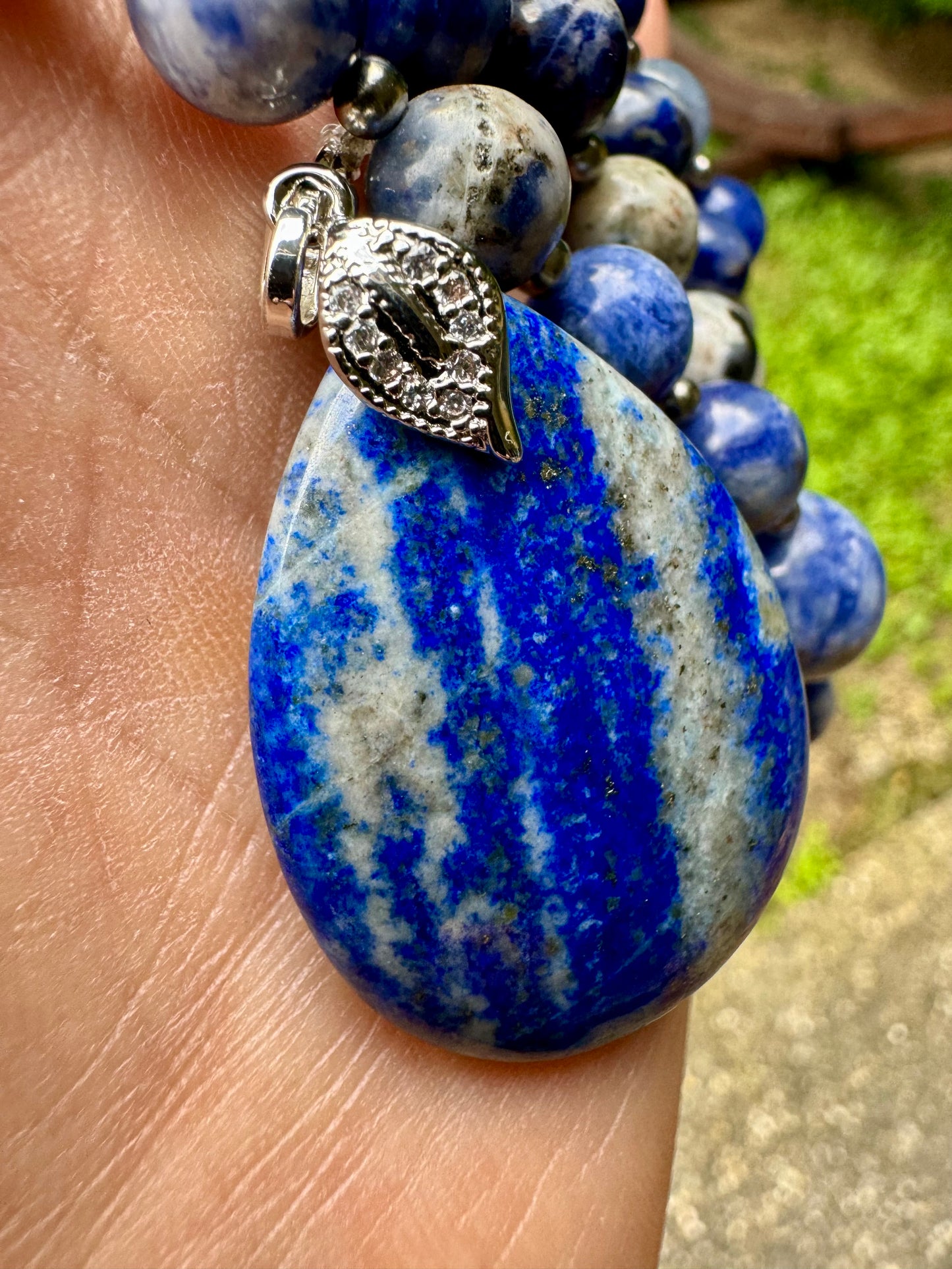 Mala de méditation en Sodalite et Lapis Lazuli