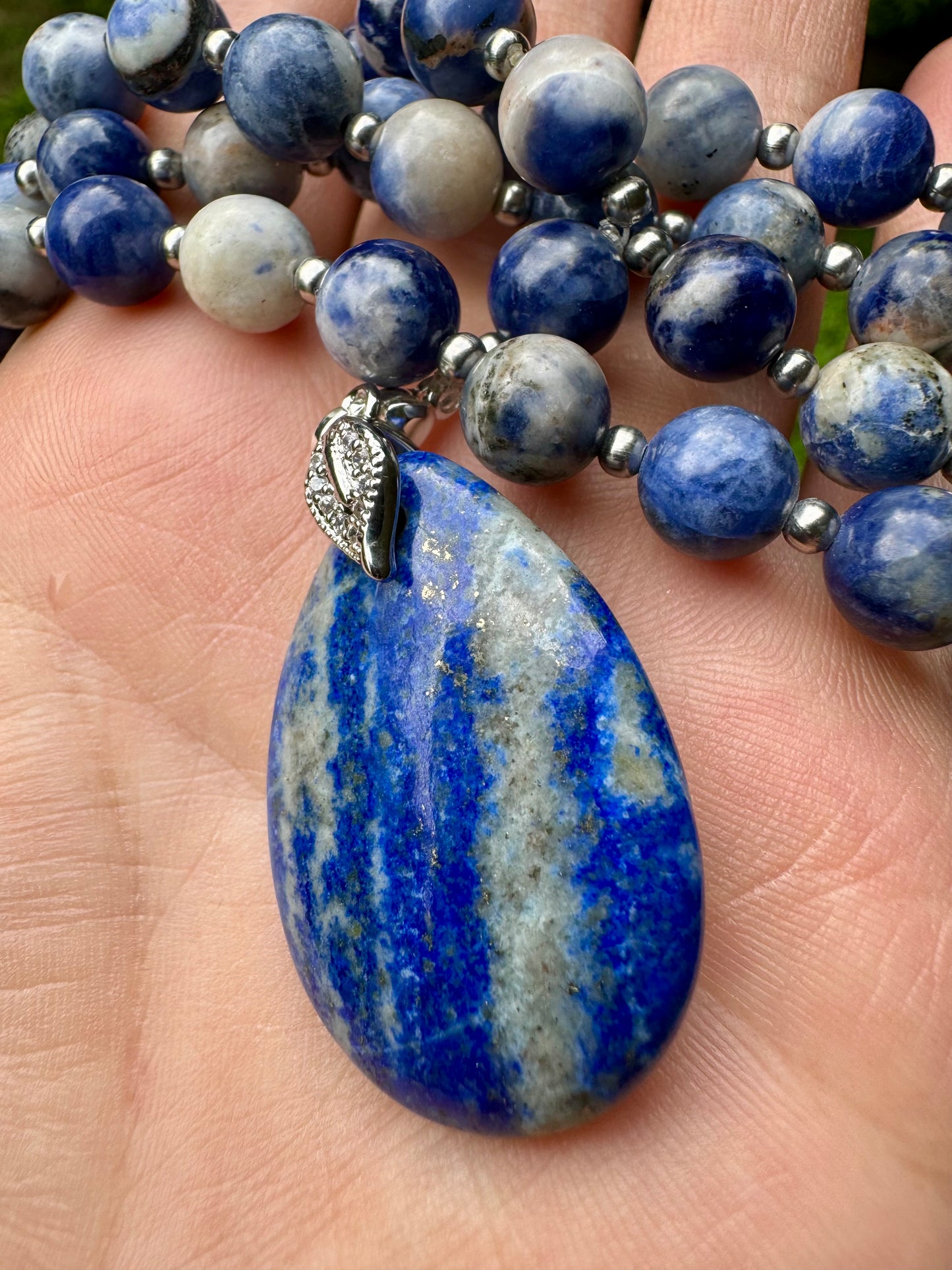 Mala de méditation en Sodalite et Lapis Lazuli